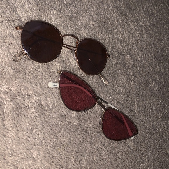 Pink Sunglasses Set of 2 - Picture 1 of 2